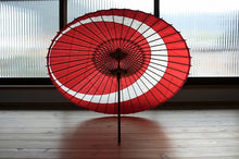 画像をギャラリービューアに読み込む, 小蛇の目傘【三日月 赤】 - 和傘CASA