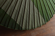 画像をギャラリービューアに読み込む, 蛇の目傘【縞帯 鶯×緑ストライプ】