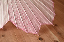 Cargar imagen en el visor de la galería, 即納|日傘【桜和傘ソメイヨシノ(麻の葉・梅紋)】