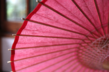 Cargar imagen en el visor de la galería, 日傘【二重張 胡粉×赤】