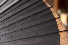 画像をギャラリービューアに読み込む, 日傘【月奴 黒×柿渋鉄】(マゼンタ)(継柄)