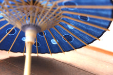 Cargar imagen en el visor de la galería, Paraguas Japonés Mame【Flor Balsa Teñida Gujo A】