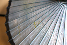 画像をギャラリービューアに読み込む, 日傘【網代軒奴 かすみ染め(ブルー)×紫黒】