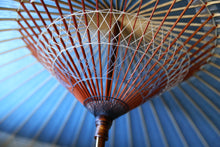 画像をギャラリービューアに読み込む, 蛇の目傘【石徹白藍染2026 軒奴】 - 和傘CASA