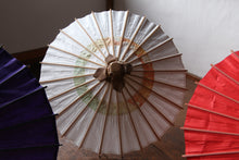 Cargar imagen en el visor de la galería, まめ和傘【中張 白×かすみ染】