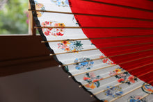 画像をギャラリービューアに読み込む, 蛇の目傘【月奴 赤×四君子】 (竹柄)