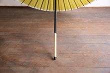 Cargar imagen en el visor de la galería, 日傘【オリーブイエロー】 - 和傘CASA