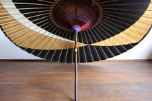 画像をギャラリービューアに読み込む, 蛇の目傘【交叉 黒×柿渋鉄(白)】