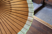 画像をギャラリービューアに読み込む, 蛇の目傘【軒奴 柿渋(黒柿)×かすみ染(メロンソーダ)】