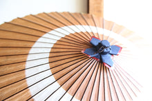 将图片加载到图库查看器,蛇の目傘【中張 柿渋(黒柿)×白】 - 和傘CASA