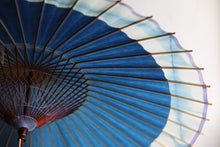 画像をギャラリービューアに読み込む, 蛇の目傘【石徹白藍染2023 軒奴】