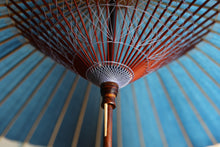 画像をギャラリービューアに読み込む, 蛇の目傘【石徹白藍染2023 軒奴】