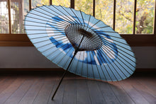 画像をギャラリービューアに読み込む, 蛇の目傘【石徹白藍染2023 助六花】