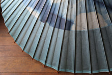 画像をギャラリービューアに読み込む, 蛇の目傘【石徹白藍染2023 助六花】