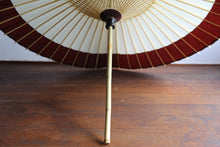 Load image into Gallery viewer, 番傘(軒奴/えび茶)【マルト藤沢商店】 - 和傘CASA