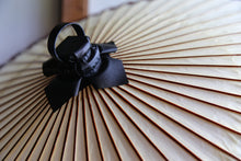 Load image into Gallery viewer, 番傘(軒奴/えび茶)【マルト藤沢商店】 - 和傘CASA