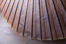 将图片加载到图库查看器,蛇の目傘【中張 柿渋(黒柿)×白胡粉】 - 和傘CASA