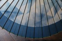 画像をギャラリービューアに読み込む, 蛇の目傘【石徹白藍染2021 三角】