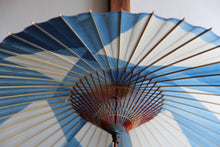 将图片加载到图库查看器,蛇の目傘【石徹白藍染 氷】 - 和傘CASA