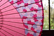将图片加载到图库查看器,蛇の目傘【月奴 ピンク×あじさい】 - 和傘CASA