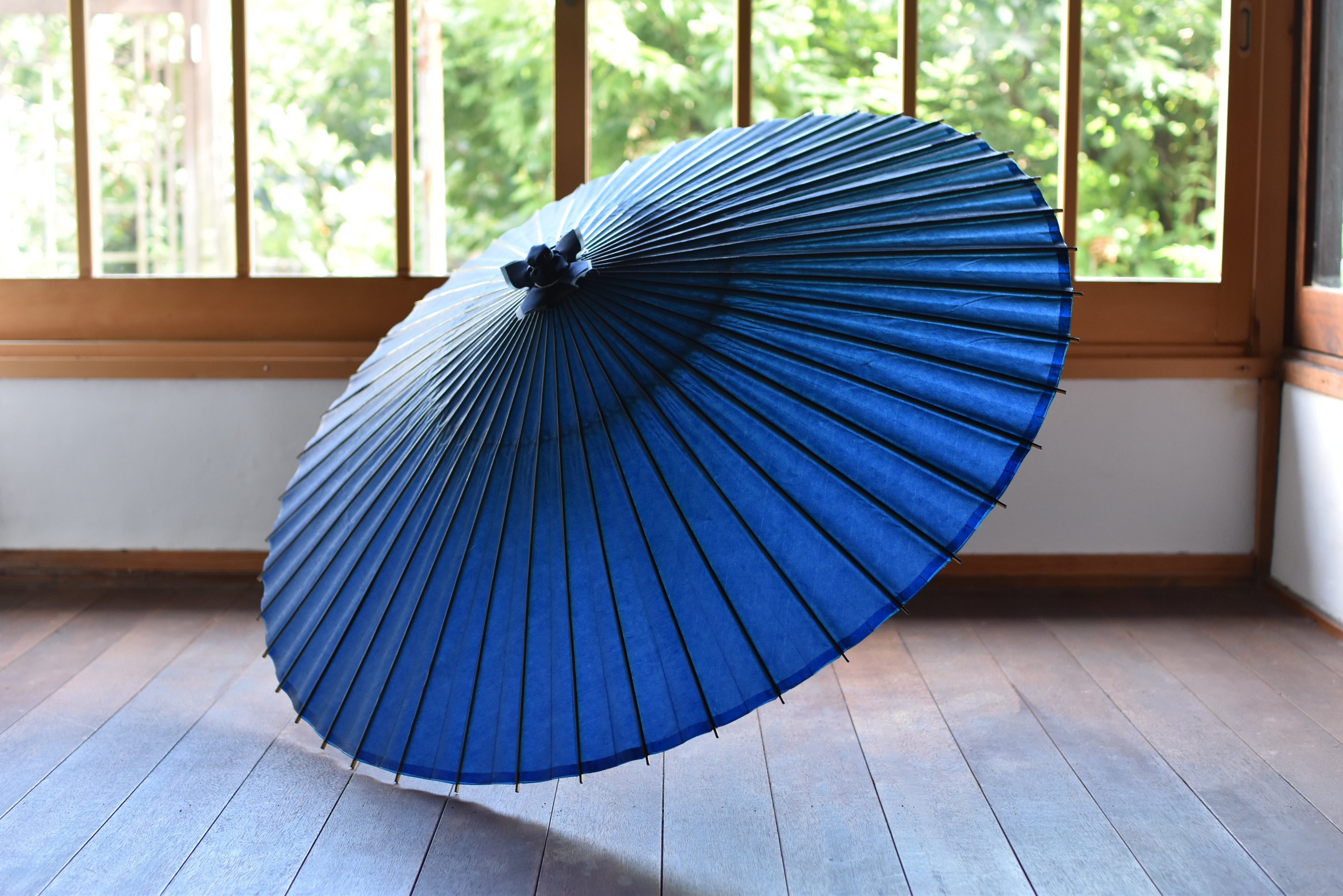 高級蛇の目傘(レトロ) 蛇の目傘 -雷神- - 日本最古の京都和傘屋 辻倉