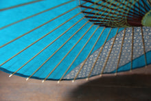 Load image into Gallery viewer, Parasol [Striped belt, turquoise x rounded square]
