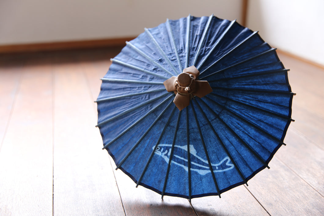 Paraguas Japonés Mame [Gujo Dyed Sweetfish] (azul claro)