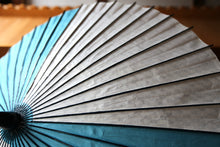 Load image into Gallery viewer, Parasol [Openwork pattern &quot;arrow feather&quot; x light blue]
