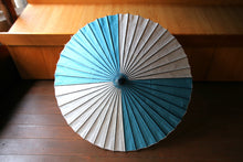 Load image into Gallery viewer, Parasol [Openwork pattern &quot;arrow feather&quot; x light blue]
