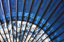 画像をギャラリービューアに読み込む, 蛇の目傘【助六　ギャラクシー×藍（赤骨）】（女竹） - 和傘CASA
