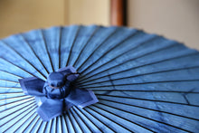 Load image into Gallery viewer, 蛇の目傘【石徹白藍染2026　】 - 和傘CASA
