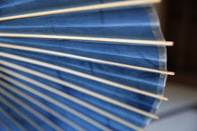 Load image into Gallery viewer, 蛇の目傘【石徹白藍染2026　】 - 和傘CASA
