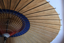 Cargar imagen en el visor de la galería, Jenome-Umbrella [NAKAHARI, Kakishibu-Zome (caqui negro) x índigo].
