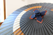 将图片加载到图库查看器，蛇の目傘【中張　群青×切り張り】 (女竹) - 和傘CASA
