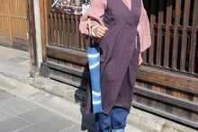 Cargar imagen en el visor de la galería, Bolsa de transporte CASA Original Parasol [Itetsu White Indigo Dye 2021]
