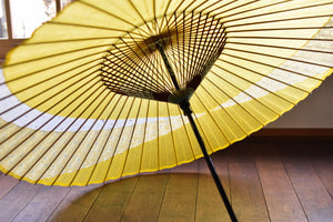 蛇の目傘【交叉　黄色×梅(白)】 - 和傘CASA
