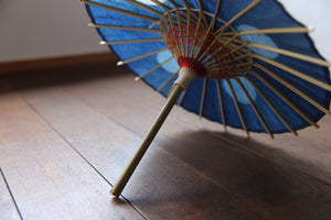 Paraguas Japonés Mame [Itetsu Blanco Índigo Teñido con Lunares]