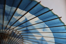 Load image into Gallery viewer, Janome Umbrella [Itetsu White Indigo Dye 2021 Triangle]
