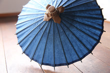 画像をギャラリービューアに読み込む, まめ和傘【石徹白藍染　藍濃】
